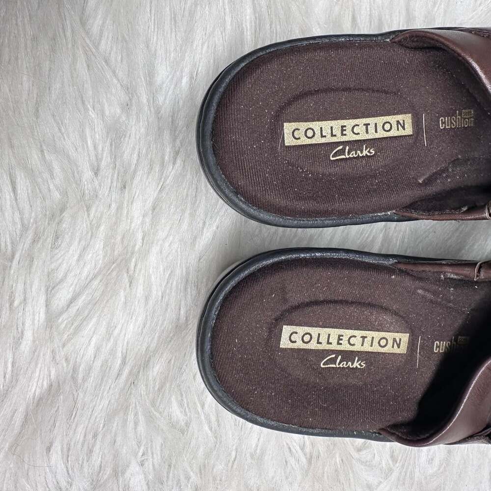 Clarks‎  - Picture 2 of 6